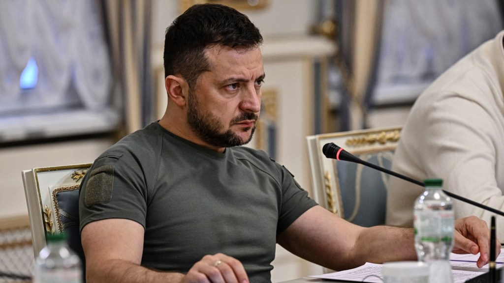 Ρωσικές πηγές: Το ΝΑΤΟ ετοιμάζεται να ρίξει τον&nbsp;Ζελένσκι