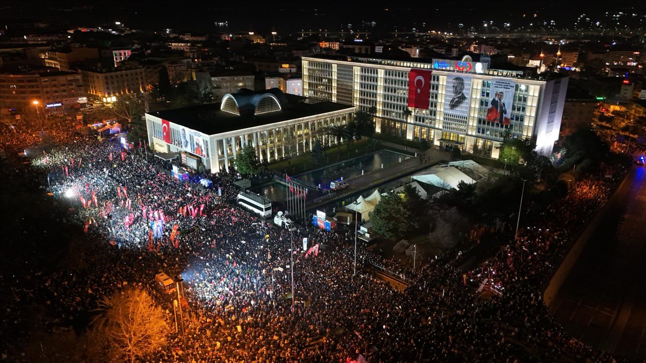 Εντάσεις στην Τουρκία μετά από σύλληψη του Ιμάμογλου