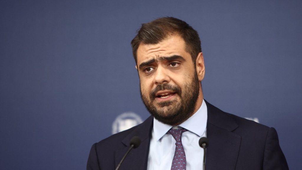 Χυδαιότητες Π. Μαρινάκη κατά δημοσιογράφου